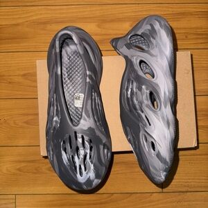 Yeezy Foam Runner 'MX Granite'